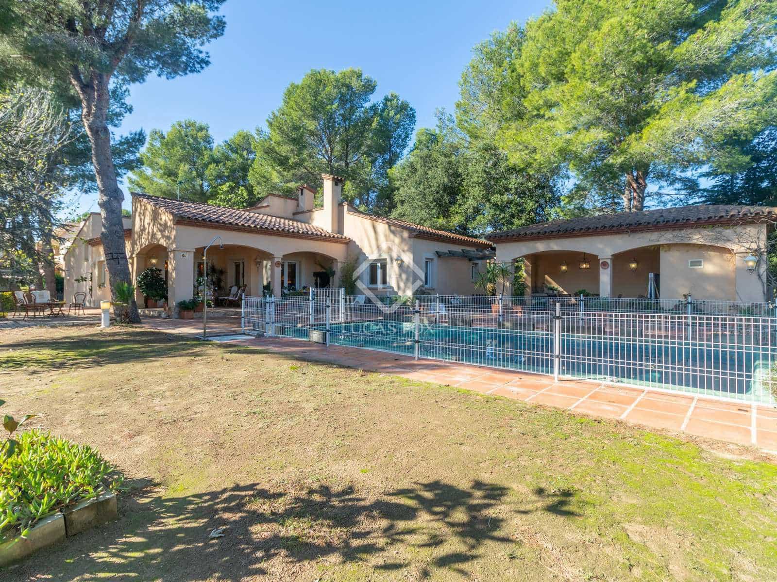 5 soverom Villa til salgs i Mont-roig del Camp med svømmebasseng - € 595 000 (Ref: 8052173)