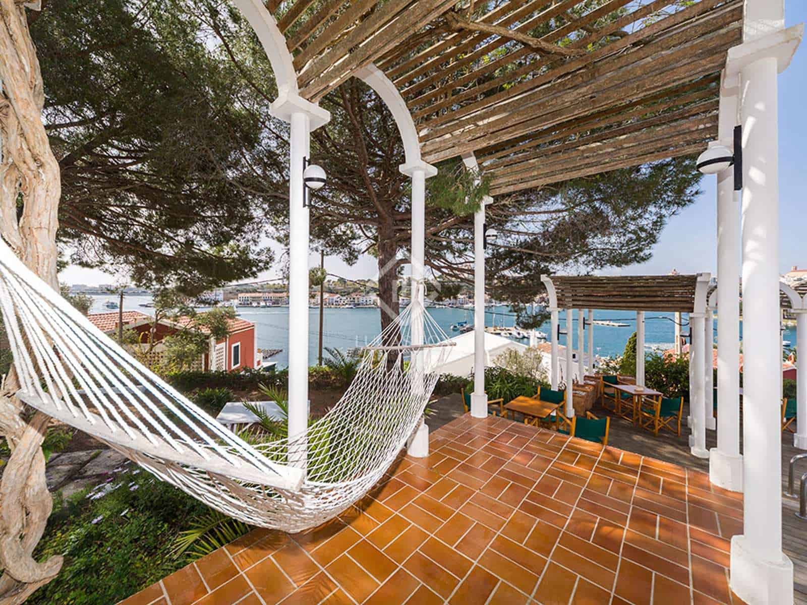 5 slaapkamer Villa te koop in Mahon / Mao met zwembad garage - € 1.800.000 (Ref: 8056271)