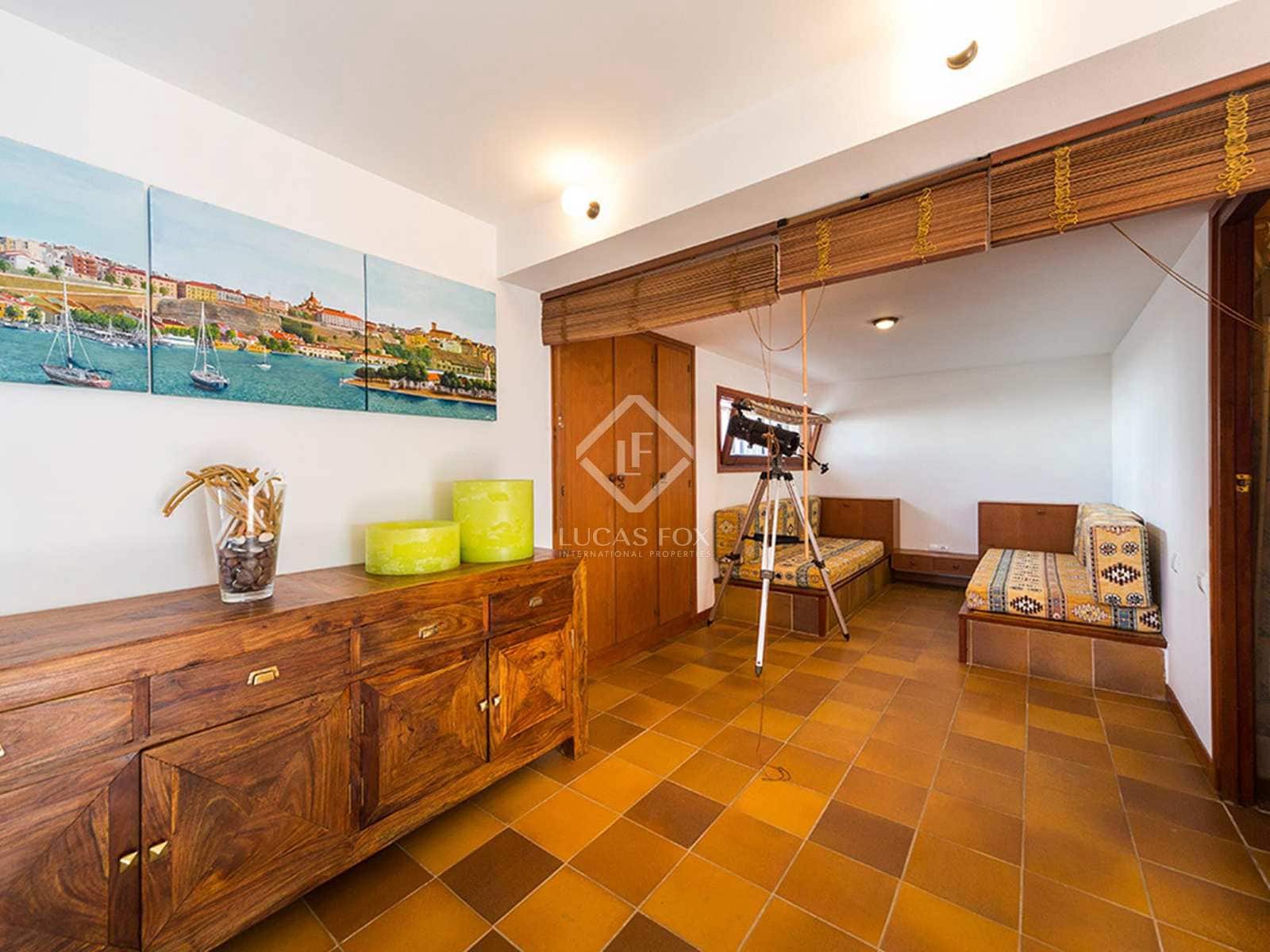 5 slaapkamer Villa te koop in Mahon / Mao met zwembad garage - € 1.800.000 (Ref: 8056271)