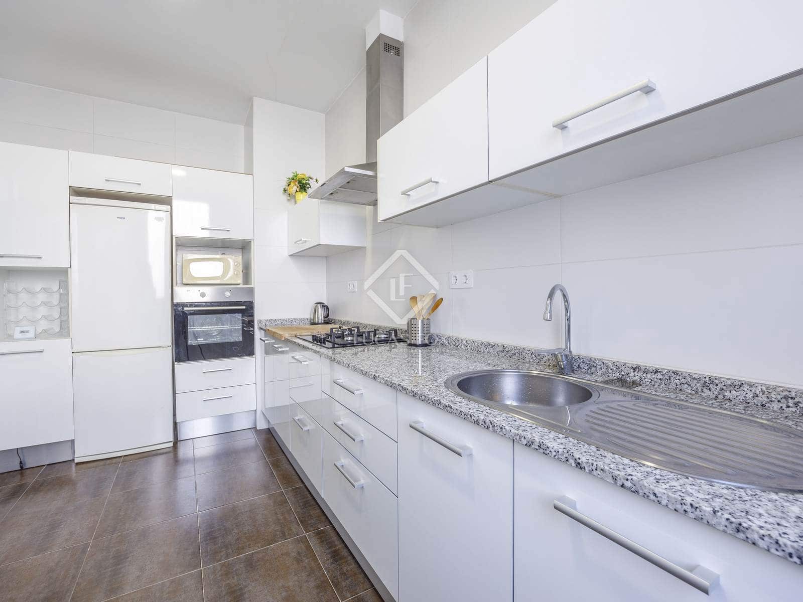 2 camera da letto Appartamento da affittare in Valencia citta - 2.000 € (Rif: 8056282)