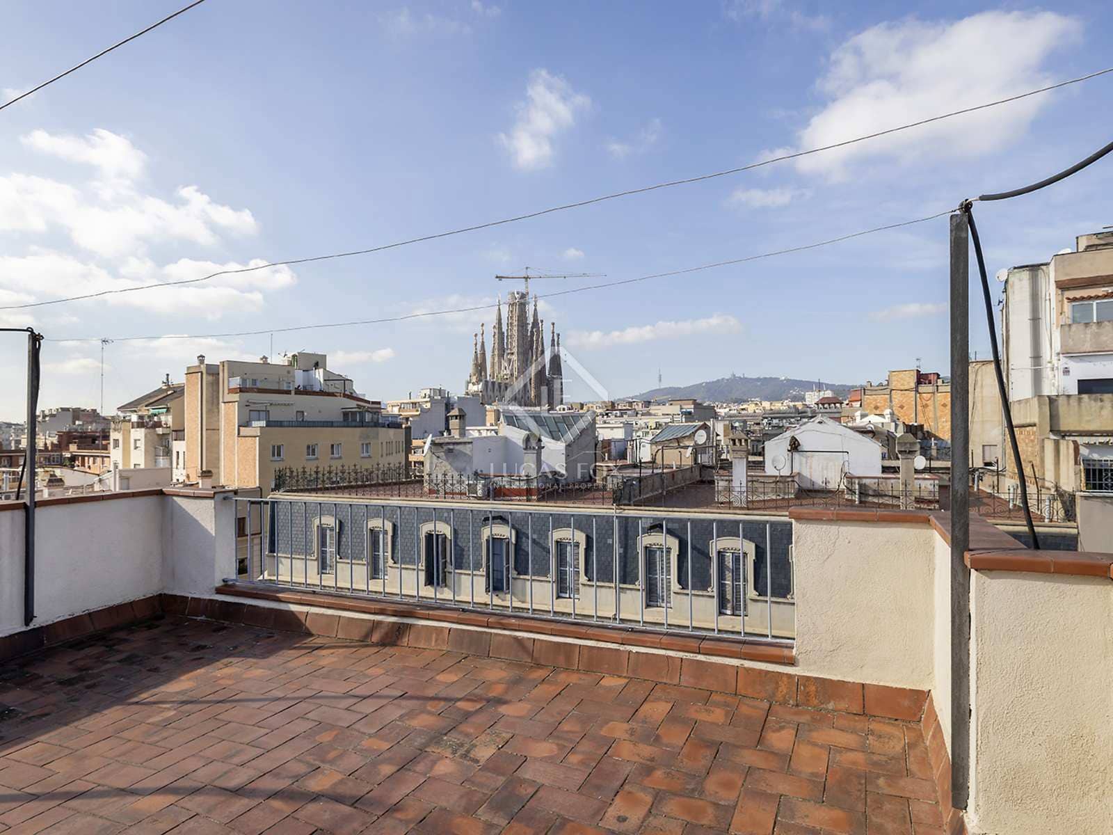 2 soveværelse Lejlighed til leje i Barcelona by - € 2.900 (Ref: 8059252)