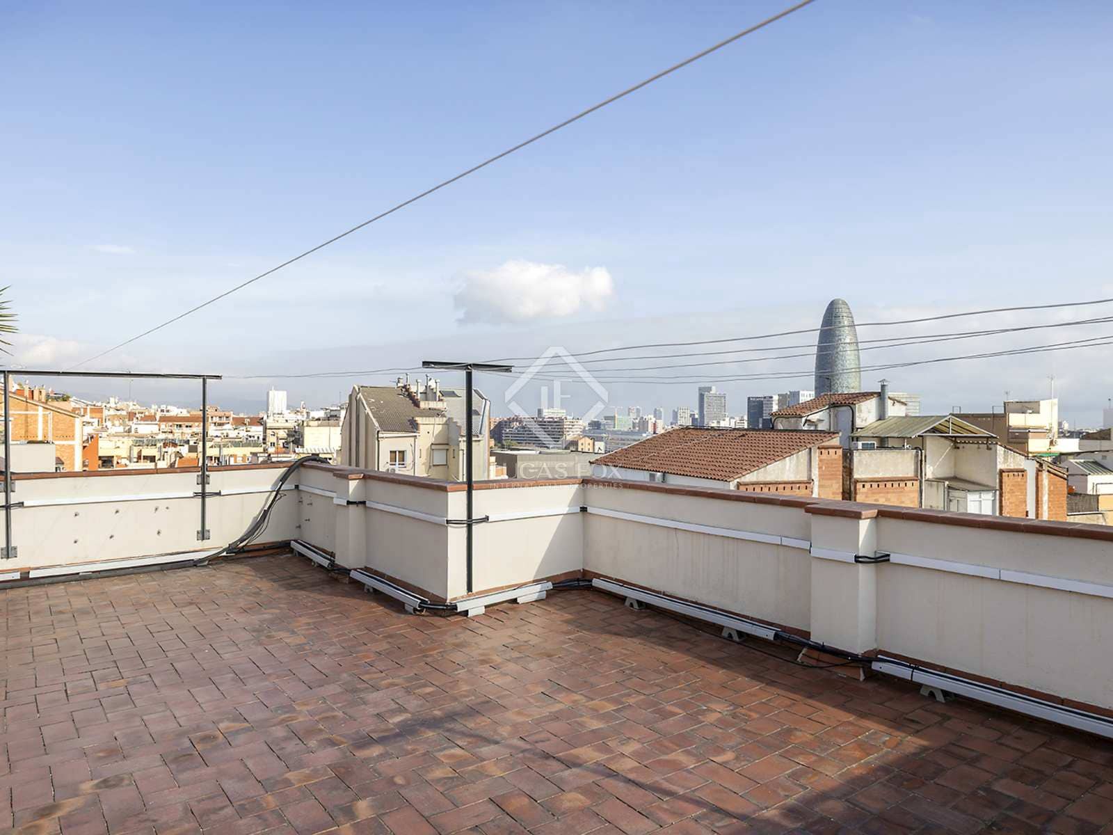 2 soveværelse Lejlighed til leje i Barcelona by - € 2.900 (Ref: 8059252)