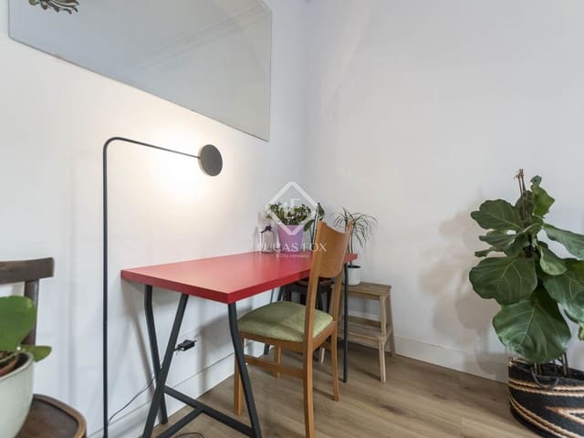 2 slaapkamer Appartement te huur in Barcelona stad - € 2.900 (Ref: 8059252)
