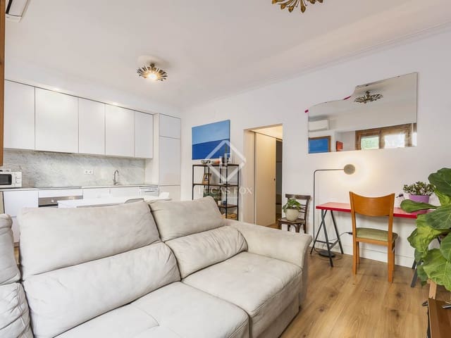 2 slaapkamer Appartement te huur in Barcelona stad - € 2.900 (Ref: 8059252)