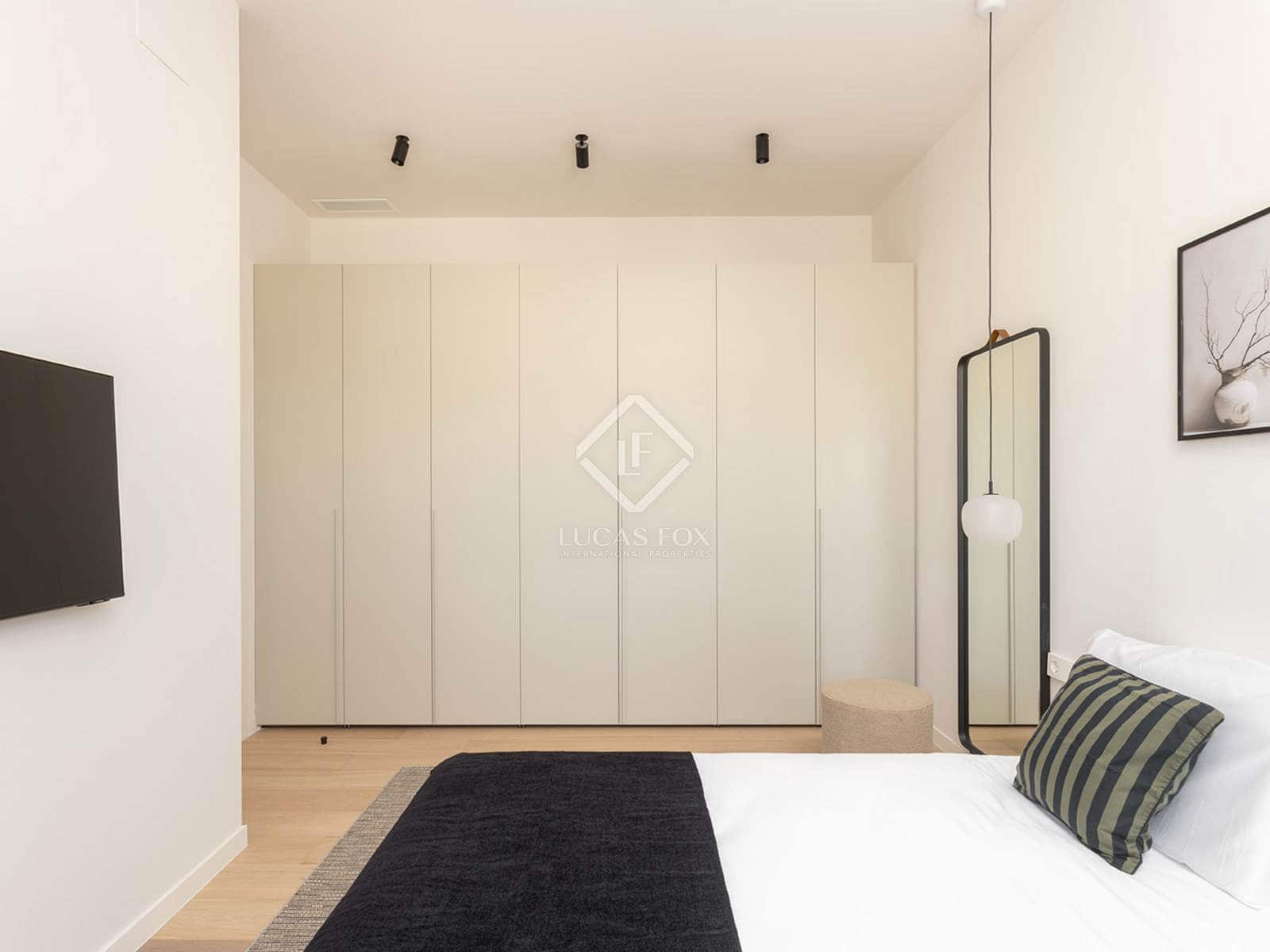 1 sypialnia Penthouse do wynajęcia w Miasto Barcelona - 5 500 € (Ref: 8059255)