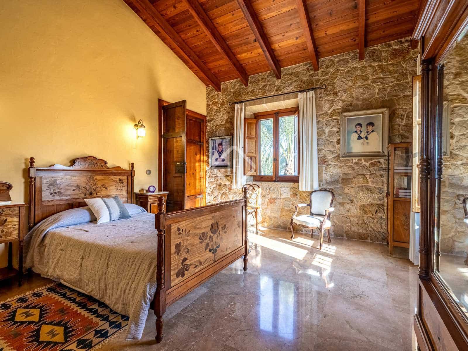 7 soveværelse Villa til salg i La Xara med garage - € 2.950.000 (Ref: 8059257)