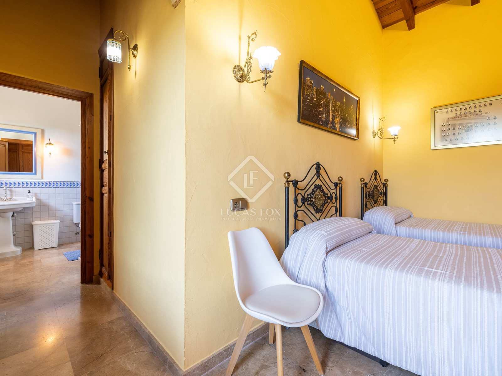 7 soveværelse Villa til salg i La Xara med garage - € 2.950.000 (Ref: 8059257)