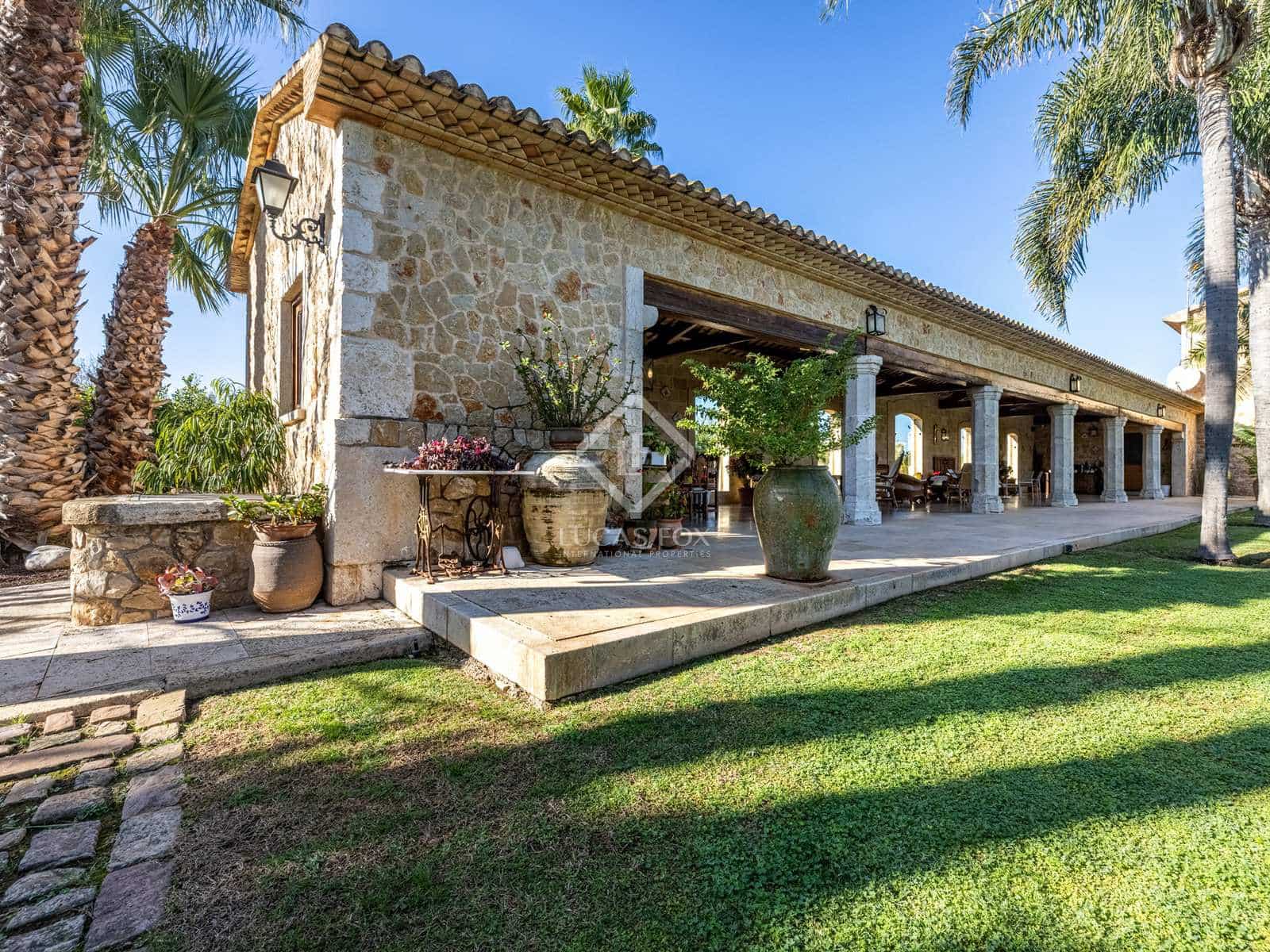 7 soveværelse Villa til salg i La Xara med garage - € 2.950.000 (Ref: 8059257)