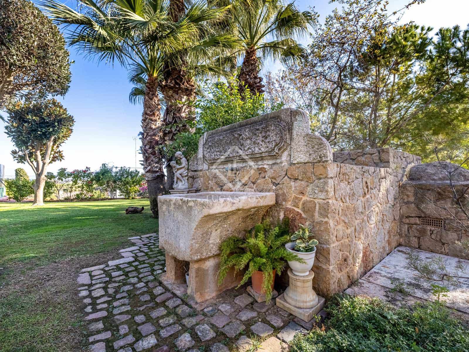 7 soveværelse Villa til salg i La Xara med garage - € 2.950.000 (Ref: 8059257)