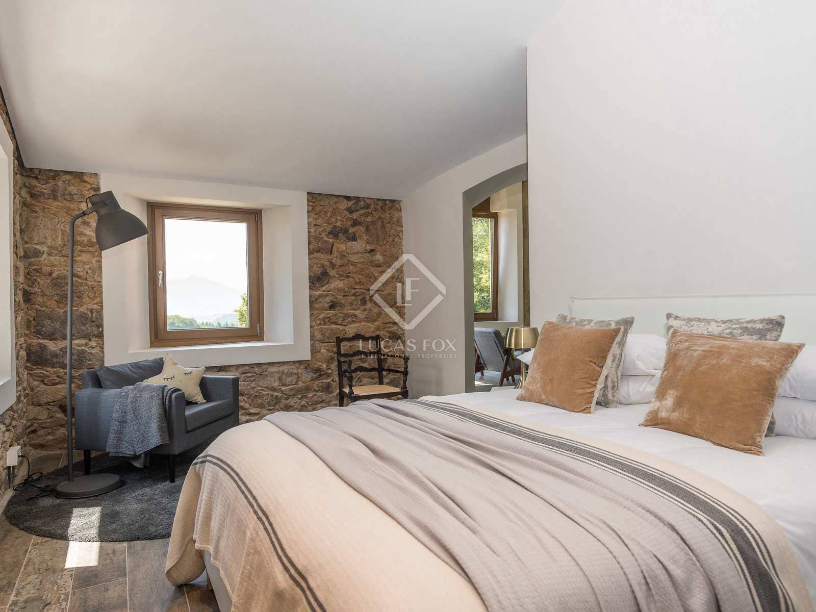 19 soveværelse Finca/Landehus til salg i Sant Hilari Sacalm med swimmingpool - € 3.490.000 (Ref: 8061940)