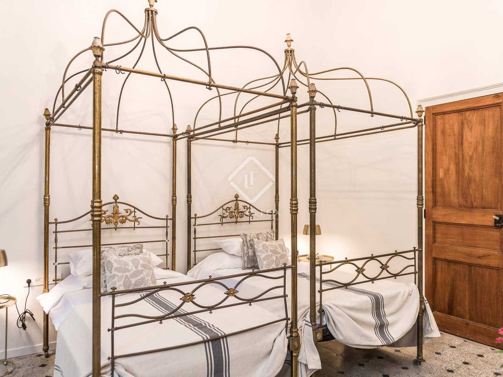 19 soveværelse Finca/Landehus til salg i Sant Hilari Sacalm med swimmingpool - € 3.490.000 (Ref: 8061940)