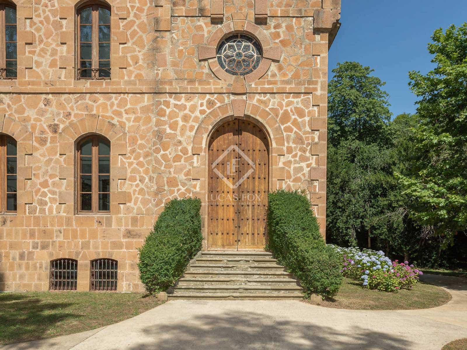 19 soveværelse Finca/Landehus til salg i Sant Hilari Sacalm med swimmingpool - € 3.490.000 (Ref: 8061940)