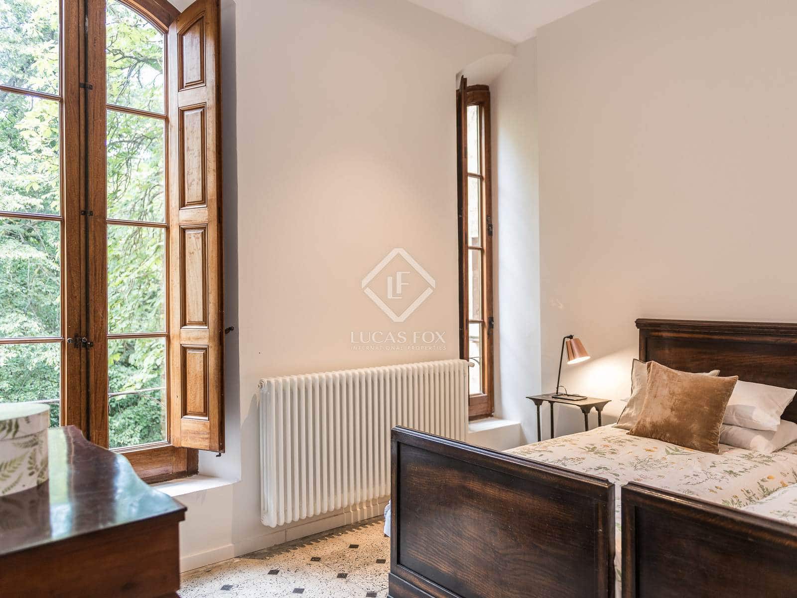 19 soveværelse Finca/Landehus til salg i Sant Hilari Sacalm med swimmingpool - € 3.490.000 (Ref: 8061940)