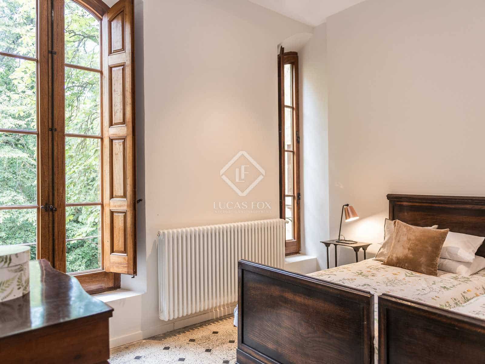 19 soveværelse Finca/Landehus til salg i Sant Hilari Sacalm med swimmingpool - € 3.490.000 (Ref: 8061940)