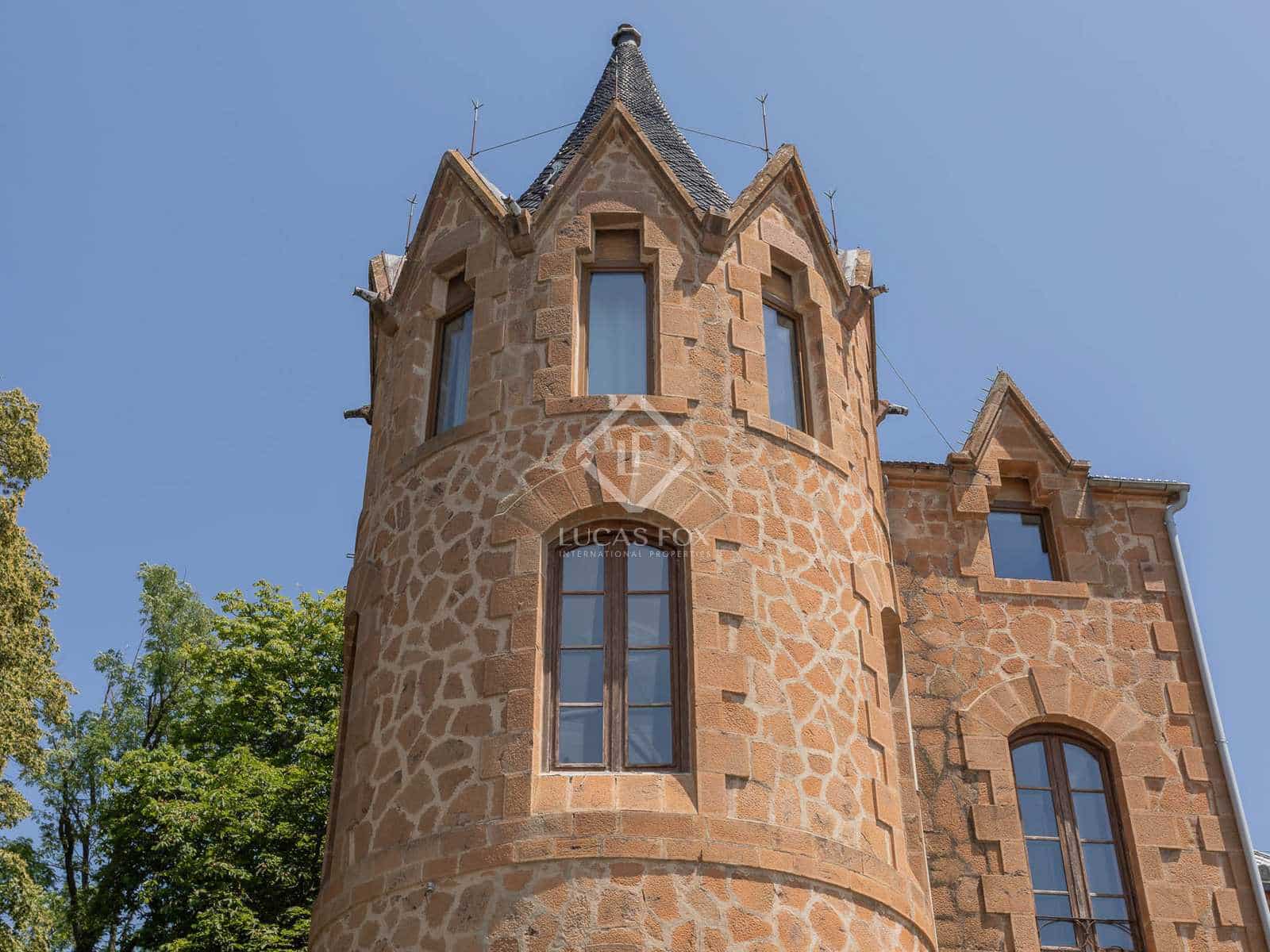 19 soveværelse Finca/Landehus til salg i Sant Hilari Sacalm med swimmingpool - € 3.490.000 (Ref: 8061940)