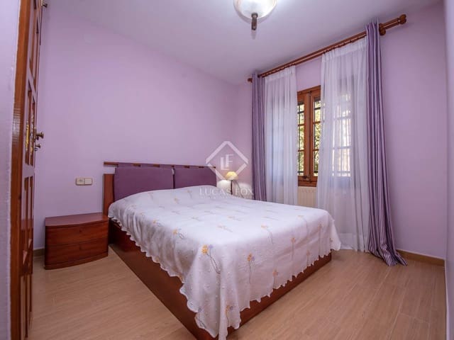 5 chambre Villa/Maison à vendre à Sant Antoni de Calonge, Calonge i Sant Antoni avec piscine garage - 950 000 € (Ref: 8061944)