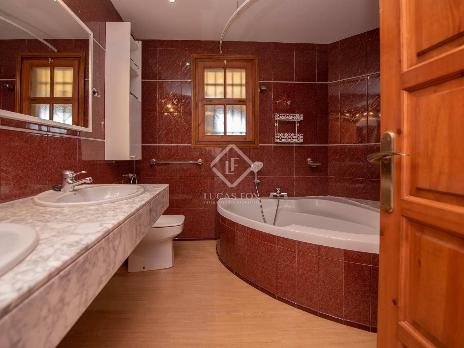 5 slaapkamer Villa te koop in Sant Antoni de Calonge met zwembad garage - € 950.000 (Ref: 8061944)