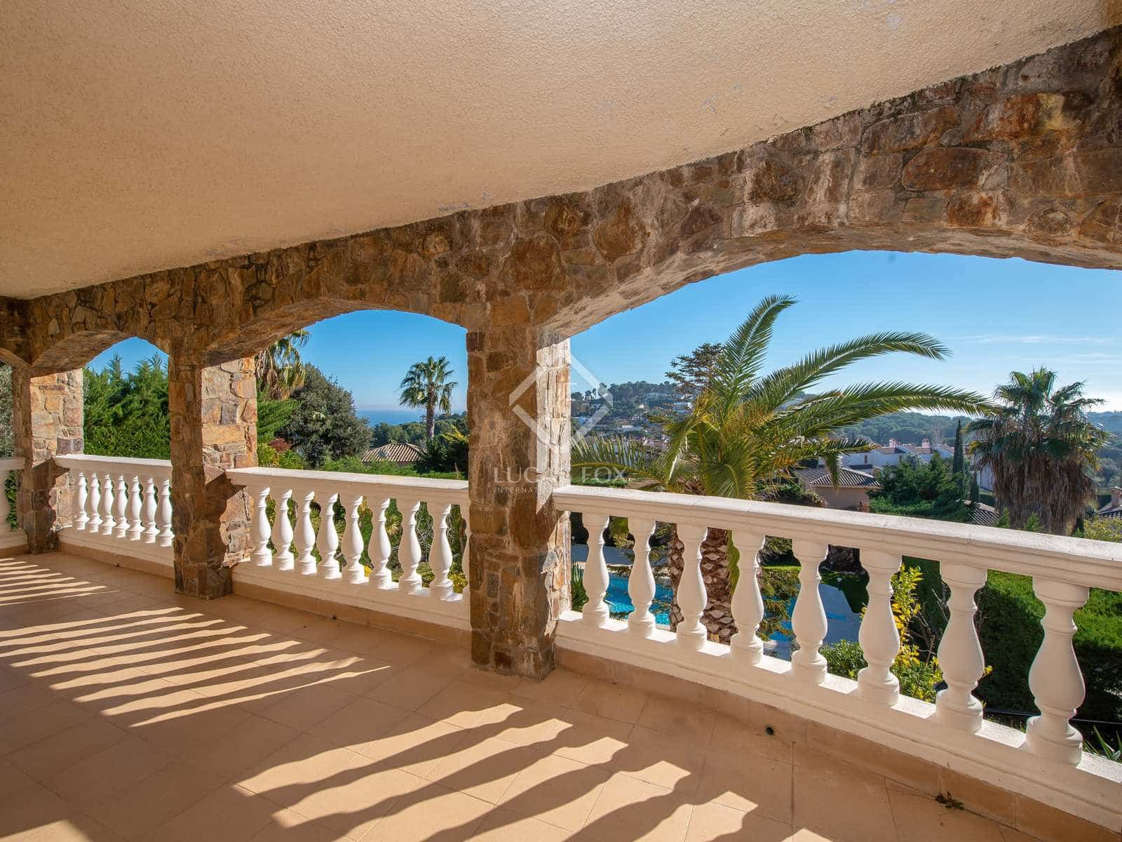 5 slaapkamer Villa te koop in Sant Antoni de Calonge met zwembad garage - € 950.000 (Ref: 8061944)