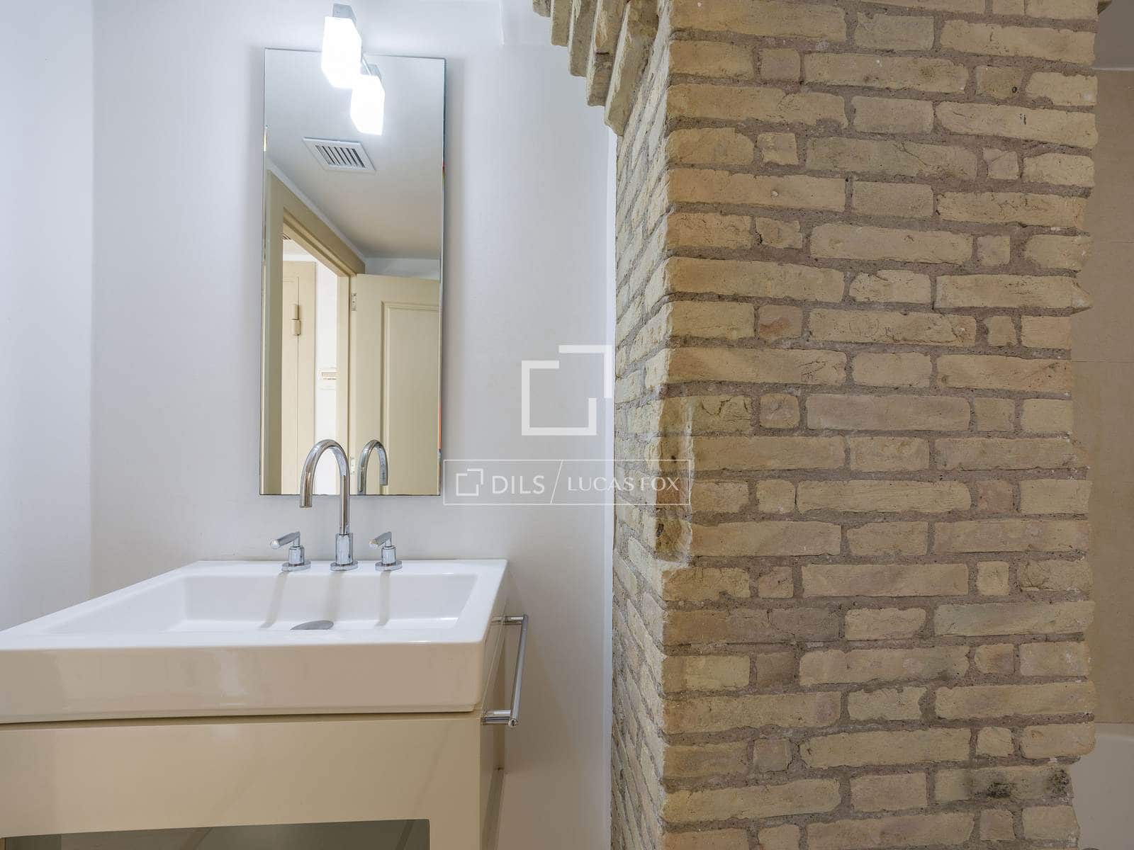 Appartement de 1 chambre à louer à Valence ville - 1 500 € (Ref: 8061946)