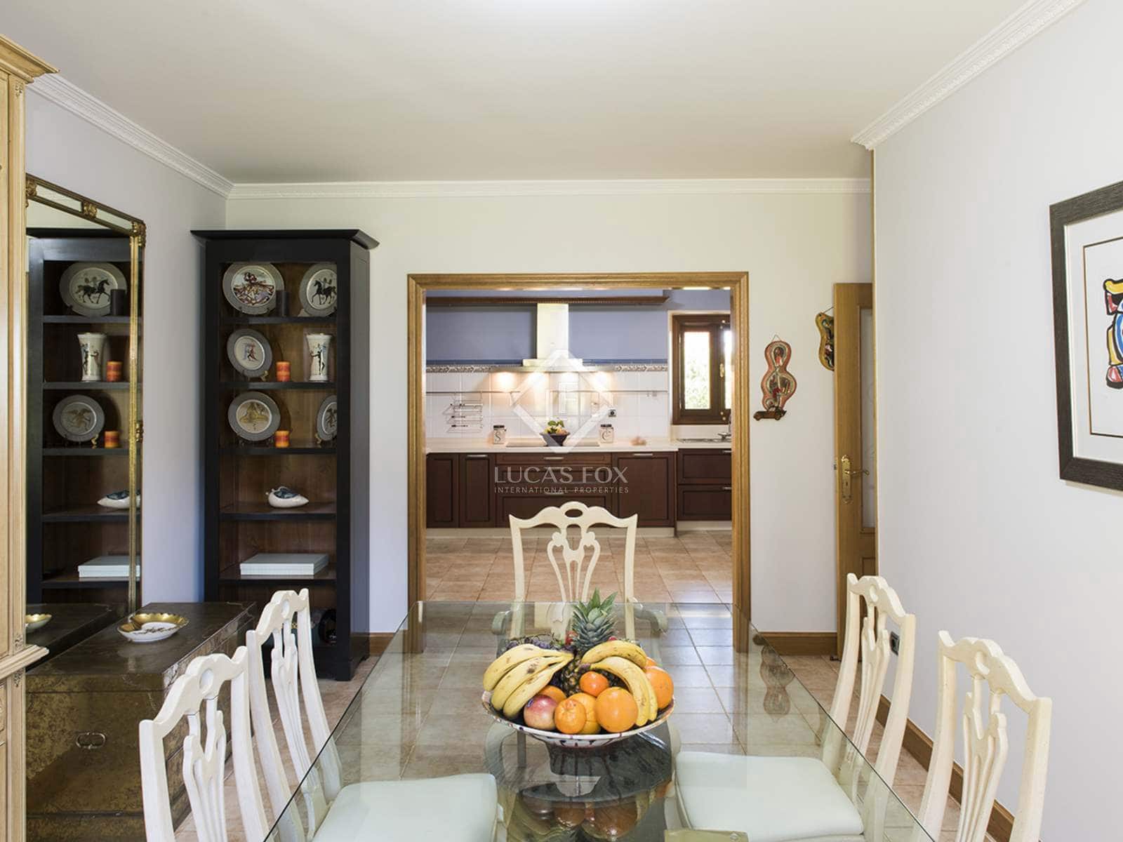 4 soveværelse Villa til salg i Meis med garage - € 675.000 (Ref: 8067012)