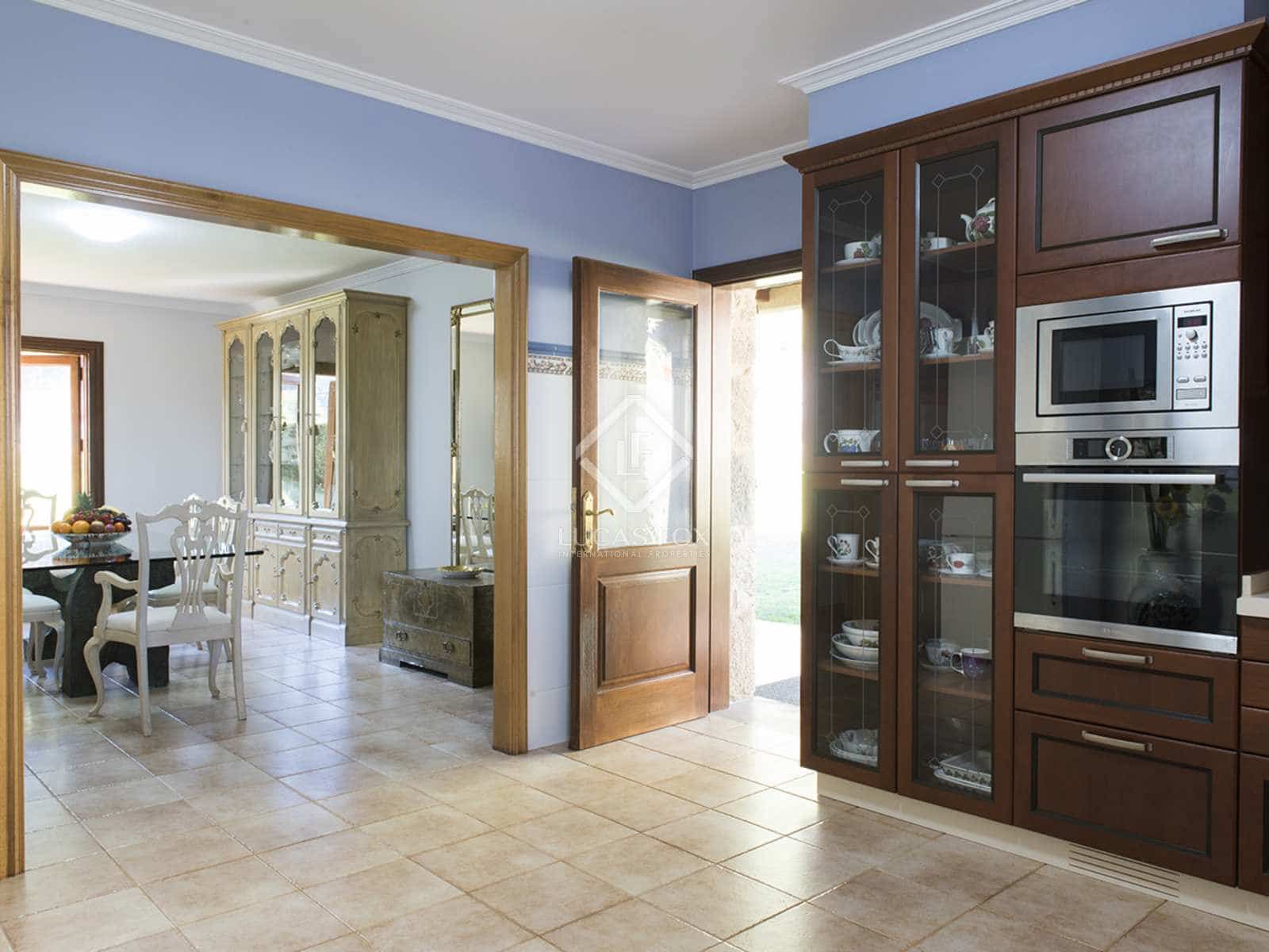 4 soveværelse Villa til salg i Meis med garage - € 675.000 (Ref: 8067012)