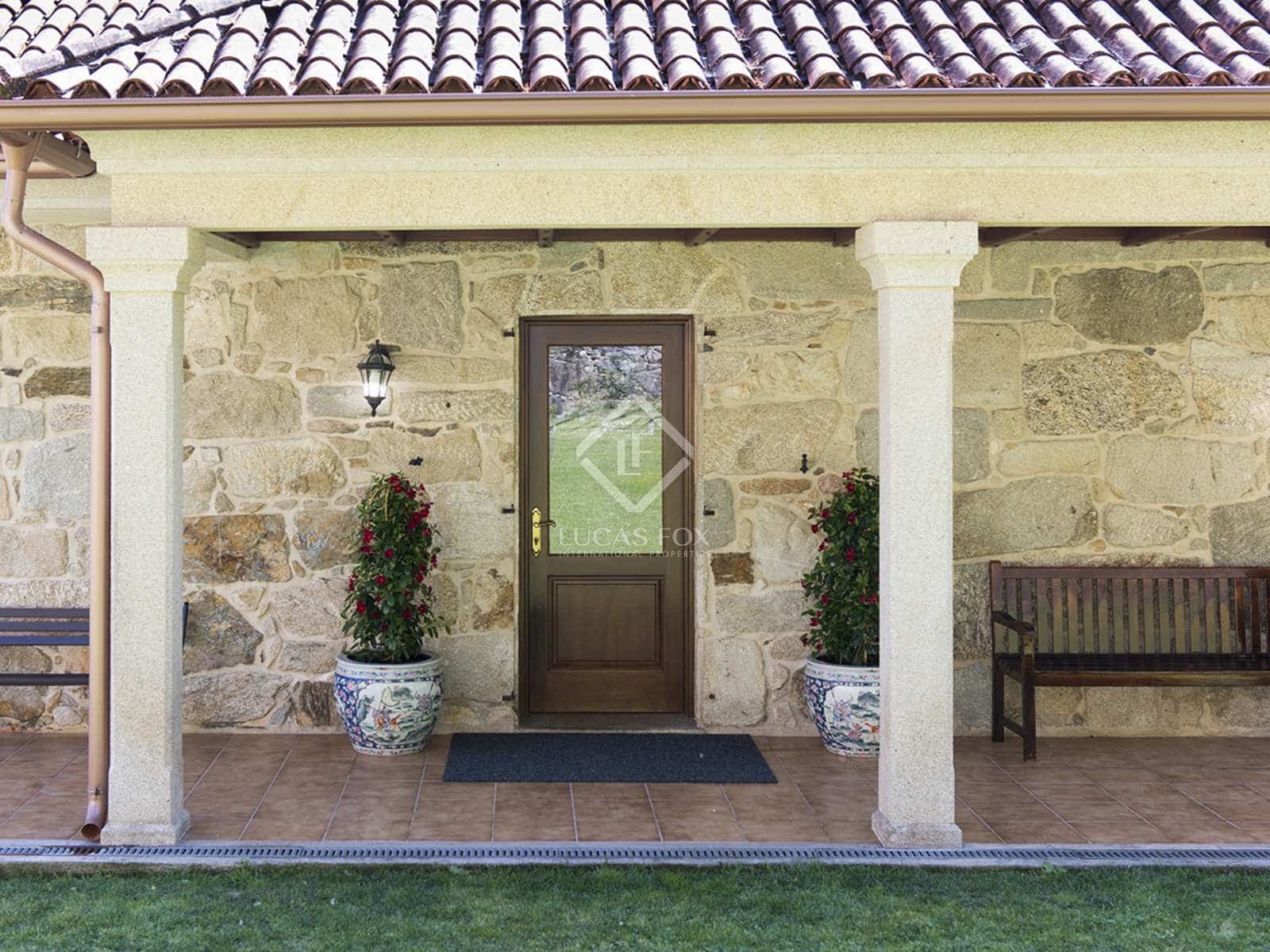 4 soveværelse Villa til salg i Meis med garage - € 675.000 (Ref: 8067012)