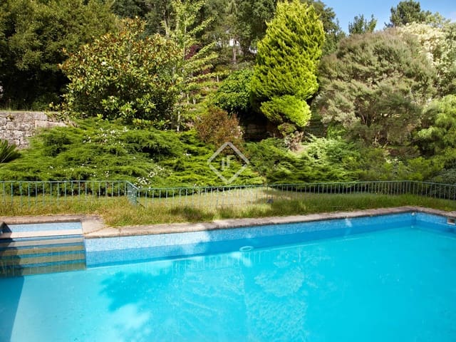 4 Zimmer Villa zu verkaufen in Gondomar mit Pool Garage - 1.245.000 € (Ref: 8067015)