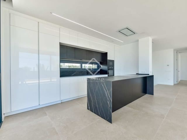 Chalet de 4 habitaciones en Finestrat en venta con piscina garaje - 1.350.000 € (Ref: 8071570)