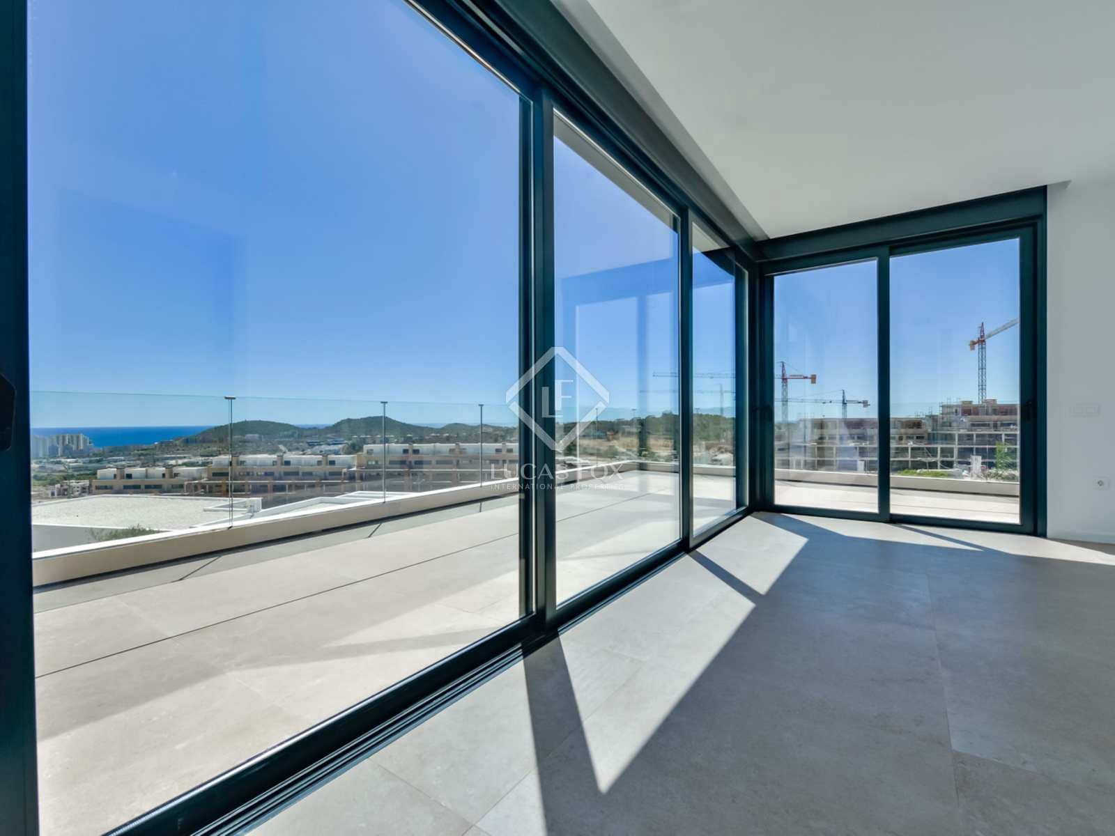 Chalet de 4 habitaciones en Finestrat en venta con piscina garaje - 1.350.000 € (Ref: 8071570)