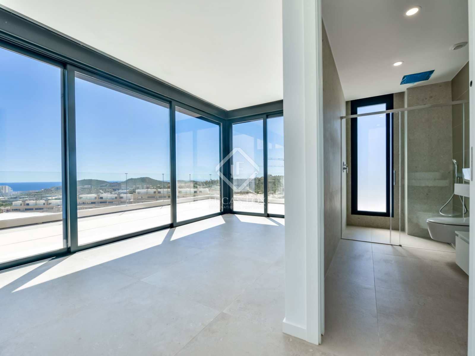 Chalet de 4 habitaciones en Finestrat en venta con piscina garaje - 1.350.000 € (Ref: 8071570)