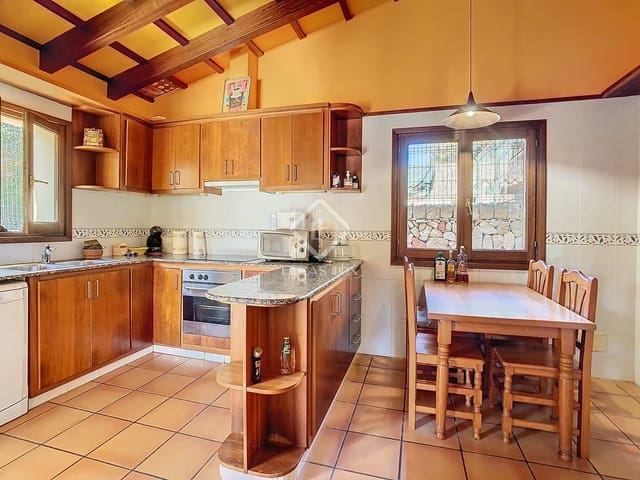 4 soveværelse Villa til salg i San Luis / Sant Lluís med swimmingpool garage - € 1.200.000 (Ref: 8074006)