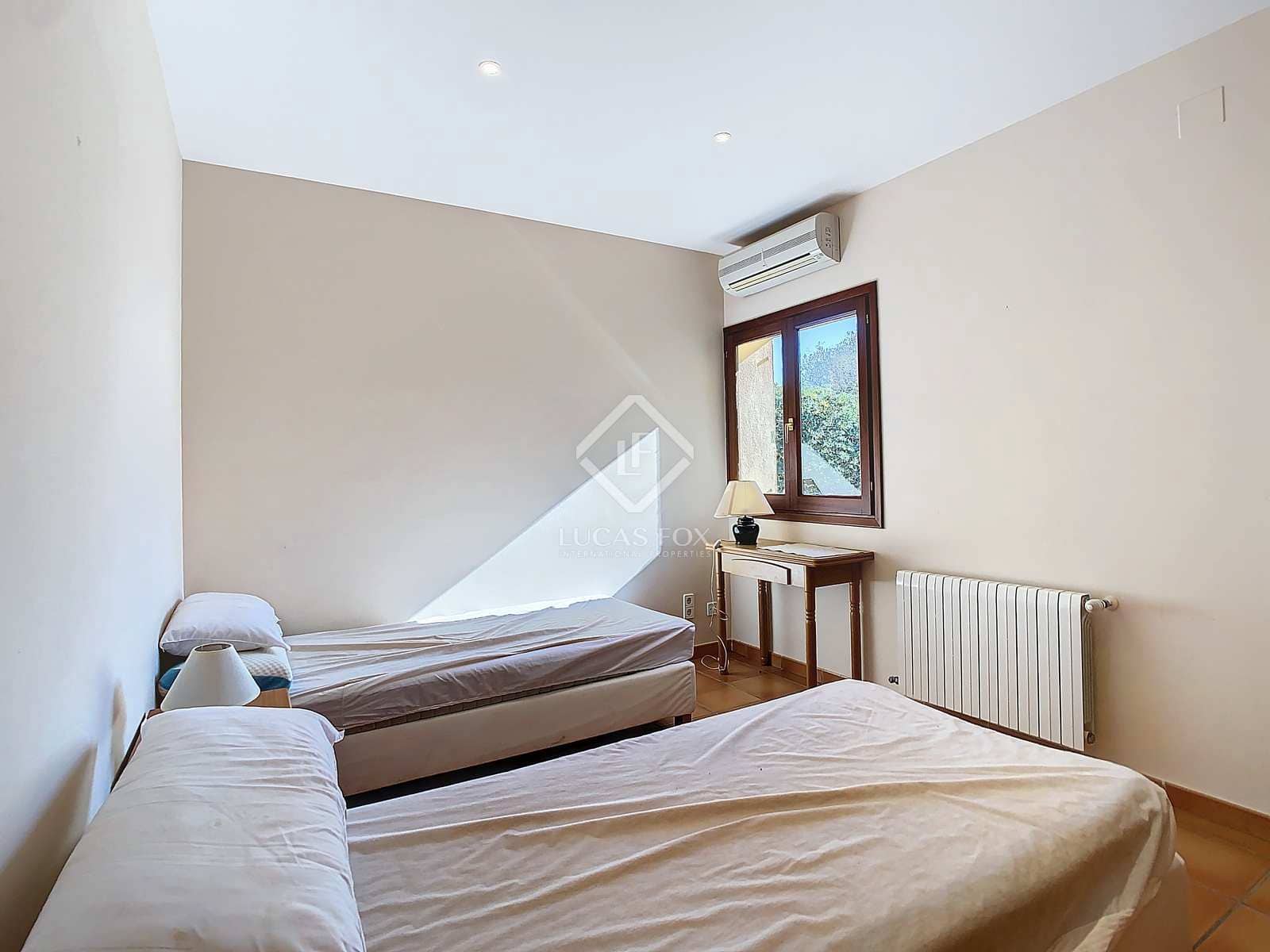 4 soveværelse Villa til salg i San Luis / Sant Lluis med swimmingpool garage - € 1.200.000 (Ref: 8074006)