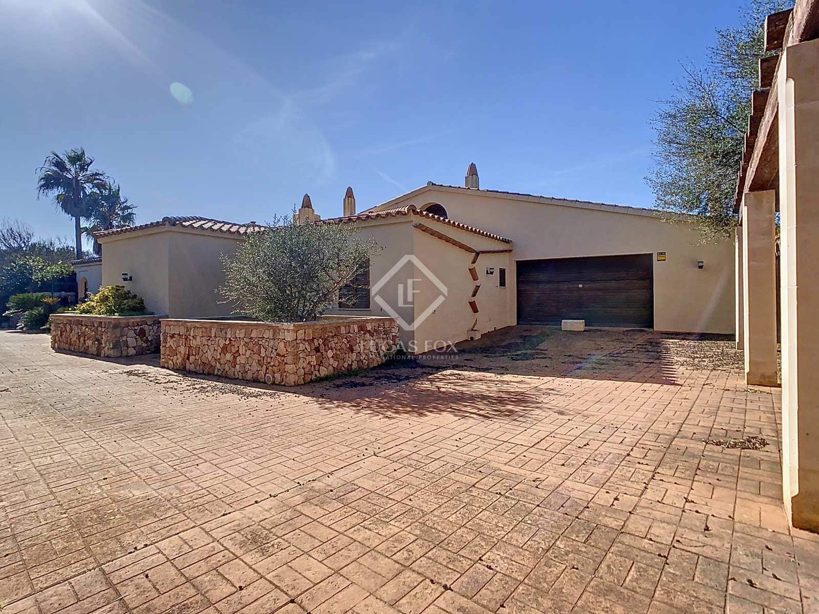 4 soveværelse Villa til salg i San Luis / Sant Lluis med swimmingpool garage - € 1.200.000 (Ref: 8074006)