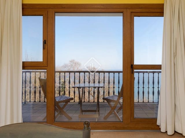 7 slaapkamer Villa te koop in Getaria met garage - € 1.690.000 (Ref: 8074012)