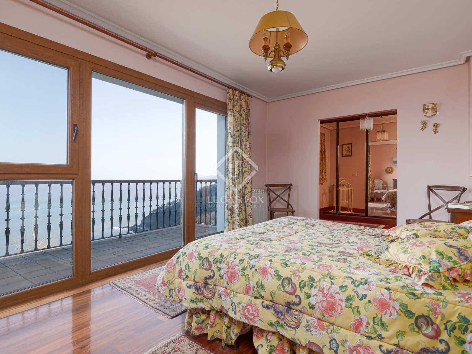 7 soveværelse Villa til salg i Getaria med garage - € 1.690.000 (Ref: 8074012)