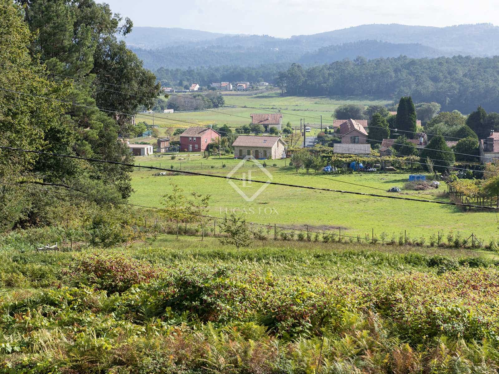 4 soveværelse Villa til salg i Brion med swimmingpool garage - € 375.000 (Ref: 8085485)