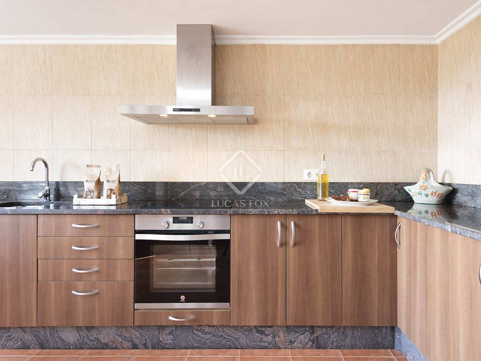 4 soveværelse Villa til salg i Brion med swimmingpool garage - € 375.000 (Ref: 8085485)