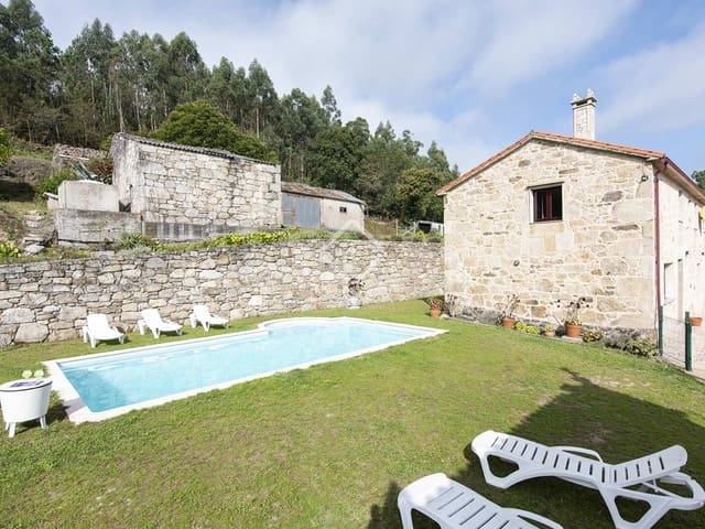 4 soveværelse Villa til salg i Brión med swimmingpool garage - € 375.000 (Ref: 8085485)