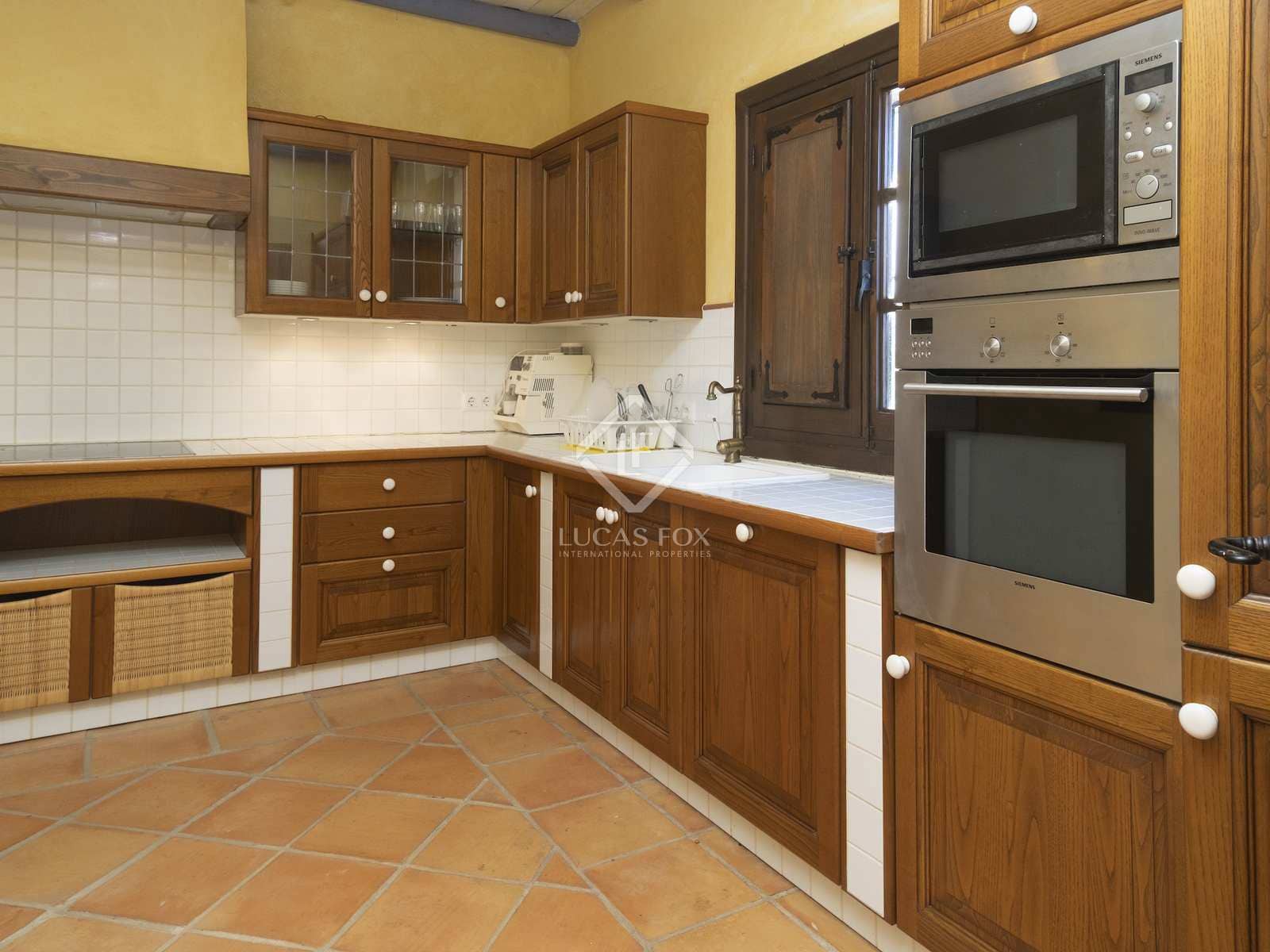 7 soveværelse Finca/Landehus til salg i Jimena de la Frontera med garage - € 5.500.000 (Ref: 8085493)