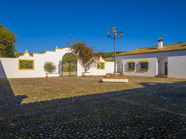 7 bedroom Finca/Country House for sale in Jimena de la Frontera with garage - € 5,500,000 (Ref: 8085493)