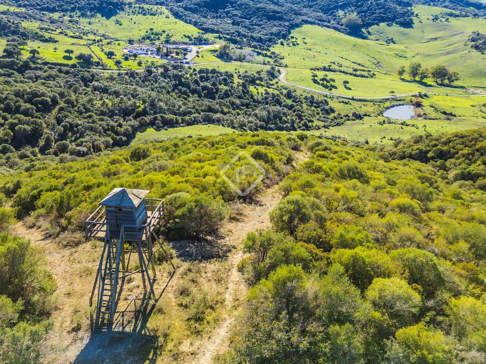 7 soveværelse Finca/Landehus til salg i Jimena de la Frontera med garage - € 5.500.000 (Ref: 8085493)