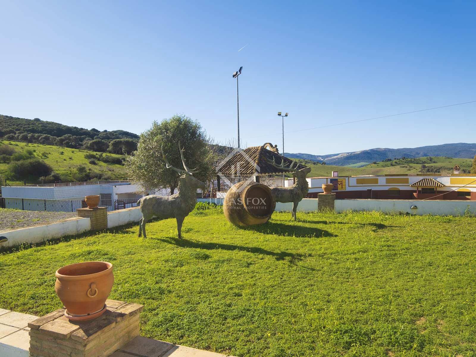 7 soveværelse Finca/Landehus til salg i Jimena de la Frontera med garage - € 5.500.000 (Ref: 8085493)