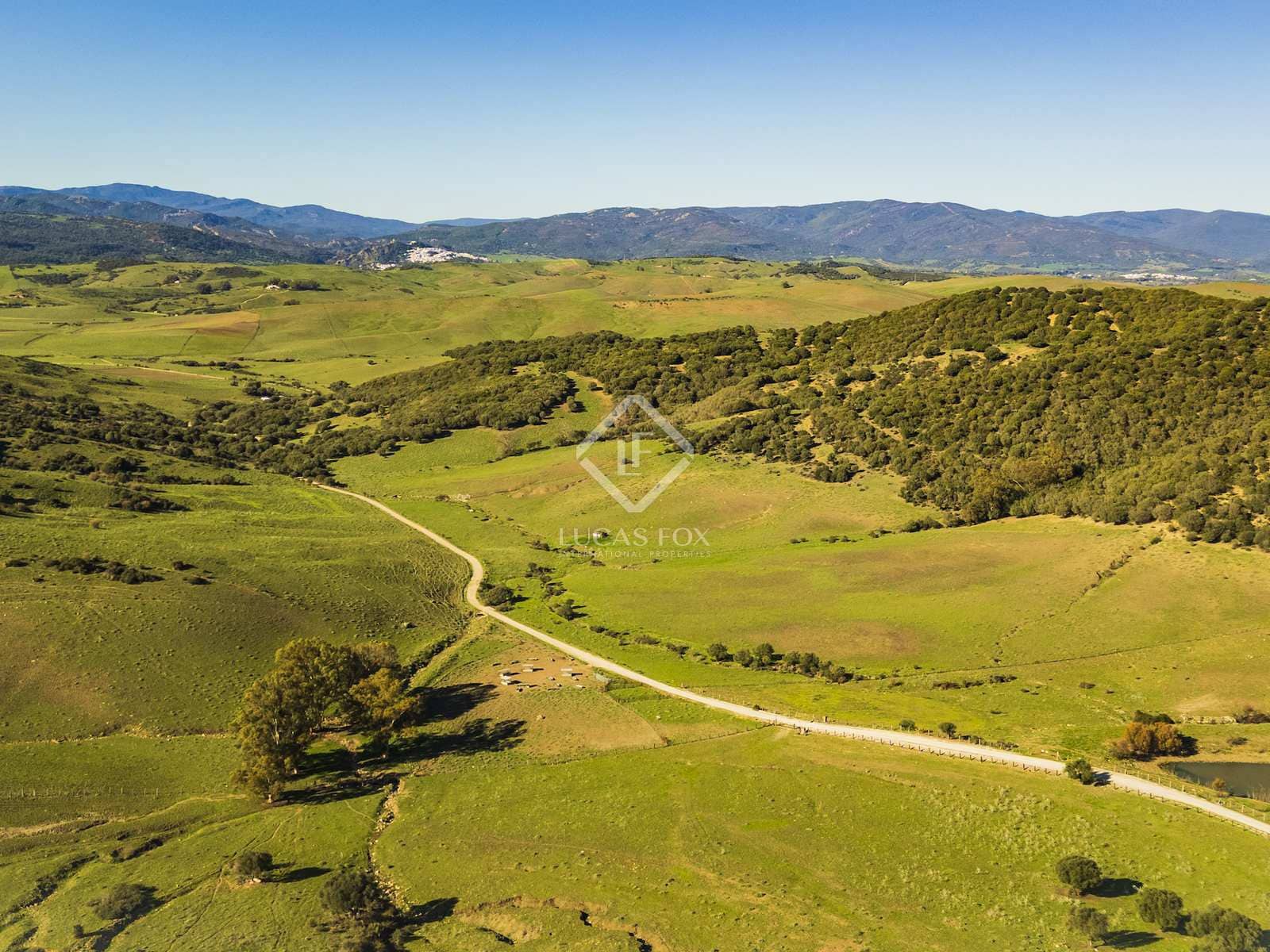 7 soveværelse Finca/Landehus til salg i Jimena de la Frontera med garage - € 5.500.000 (Ref: 8085493)