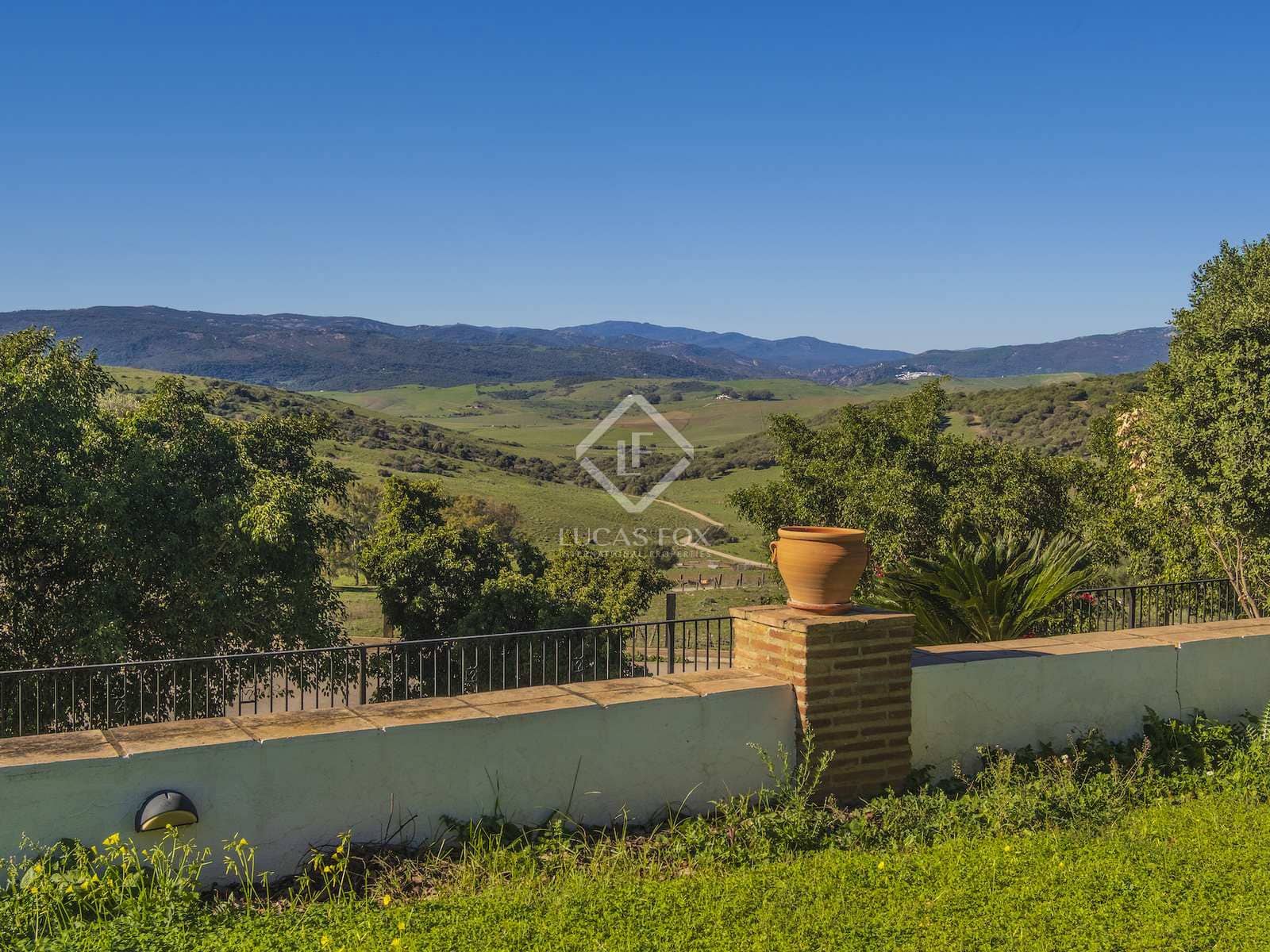 7 soveværelse Finca/Landehus til salg i Jimena de la Frontera med garage - € 5.500.000 (Ref: 8085493)