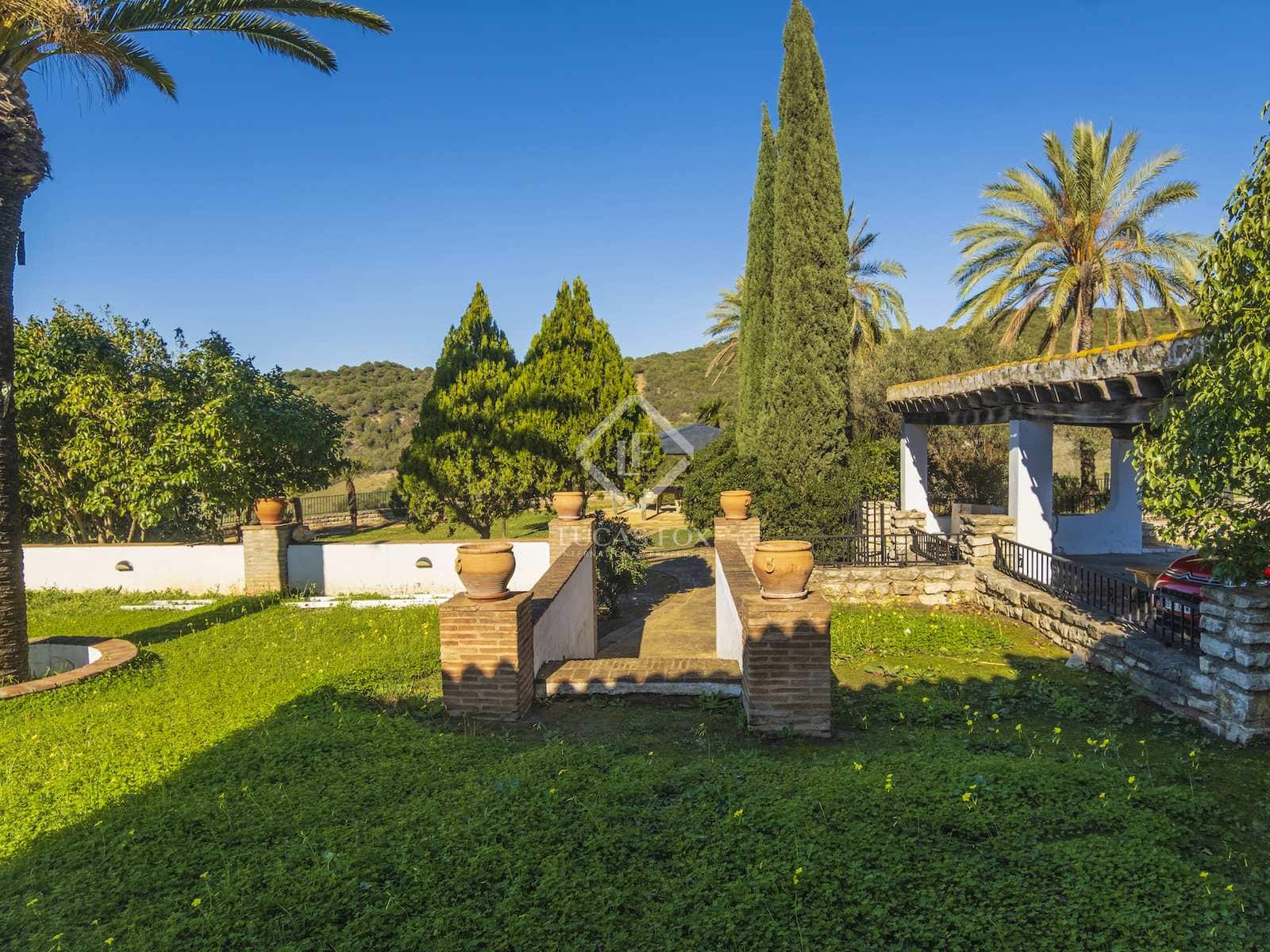 7 soveværelse Finca/Landehus til salg i Jimena de la Frontera med garage - € 5.500.000 (Ref: 8085493)