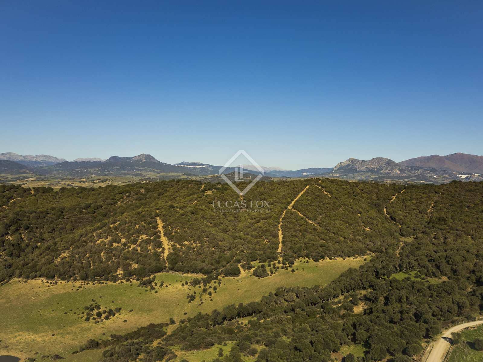 7 soveværelse Finca/Landehus til salg i Jimena de la Frontera med garage - € 5.500.000 (Ref: 8085493)