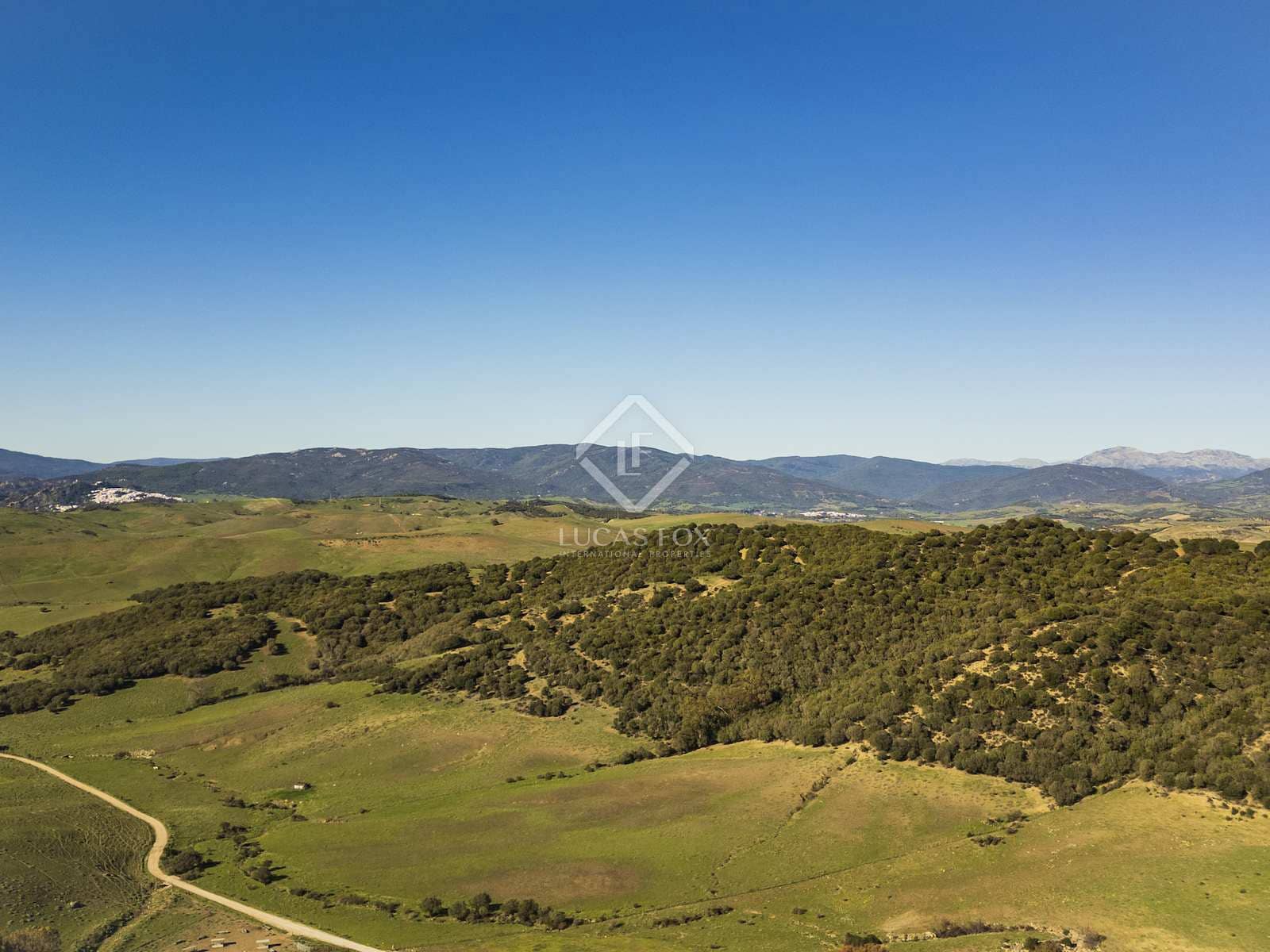 7 soveværelse Finca/Landehus til salg i Jimena de la Frontera med garage - € 5.500.000 (Ref: 8085493)