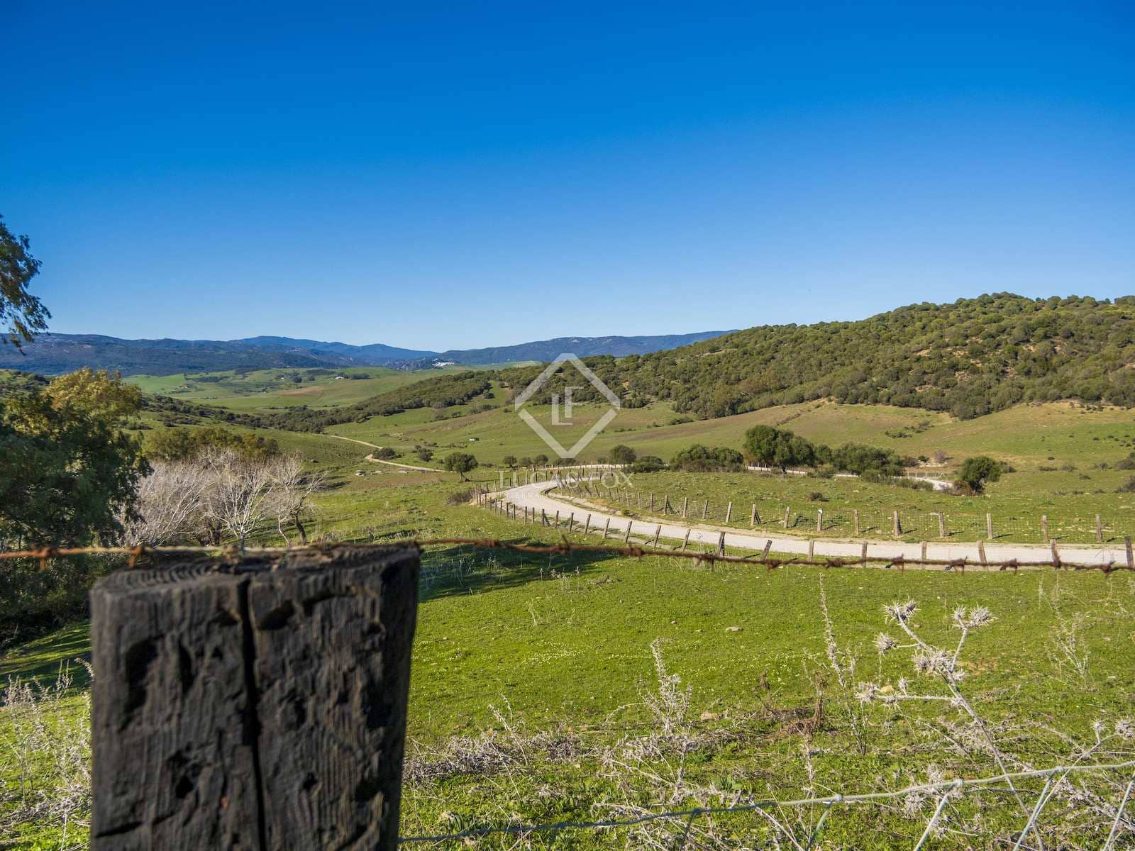 7 soveværelse Finca/Landehus til salg i Jimena de la Frontera med garage - € 5.500.000 (Ref: 8085493)