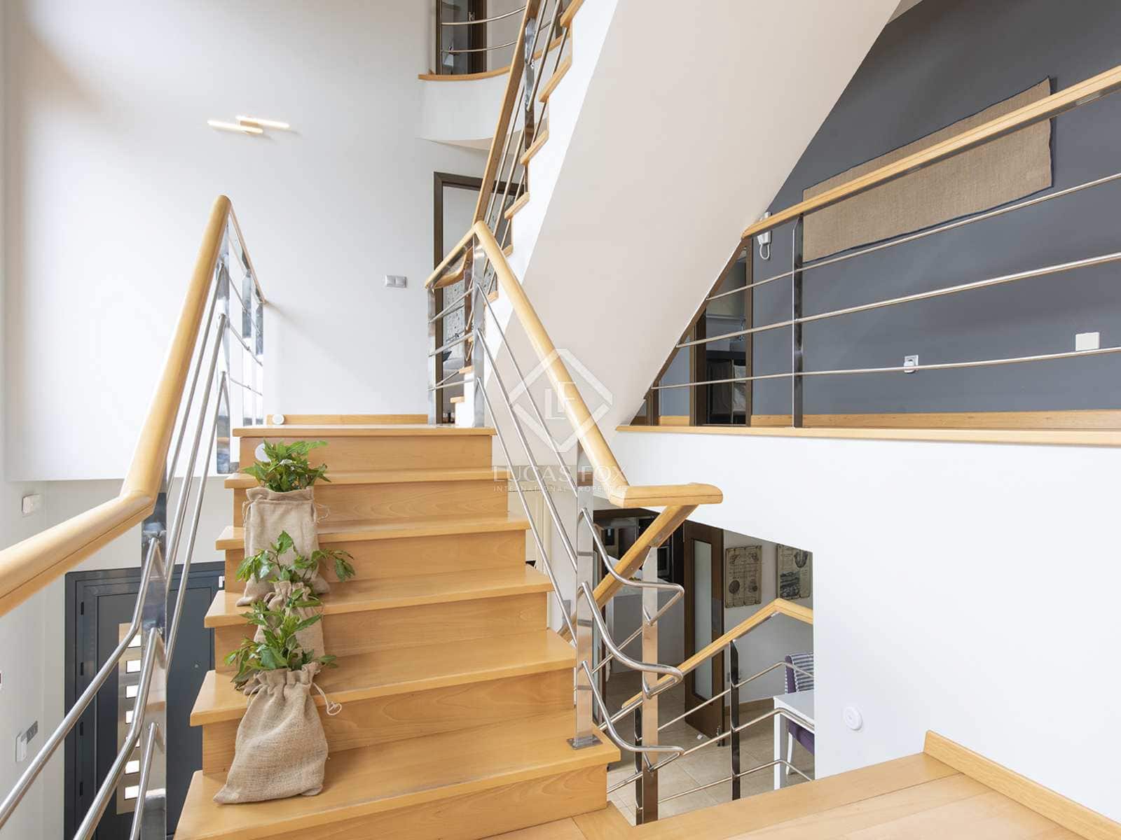 6 slaapkamer Villa te huur in Cangas met garage - € 4.000 (Ref: 8085502)