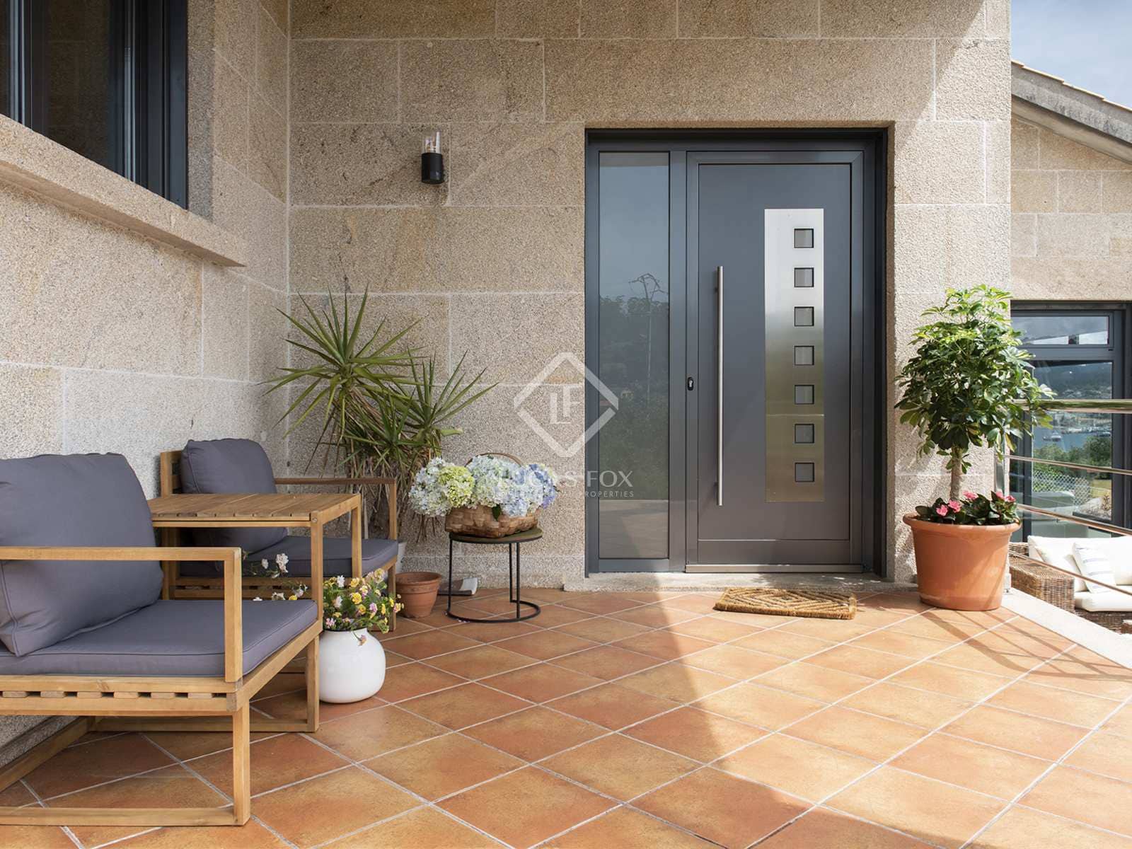 6 slaapkamer Villa te huur in Cangas met garage - € 4.000 (Ref: 8085502)